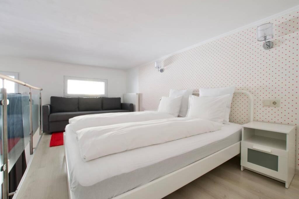 Standard Apartment By Hi5- Rose Street'S Home Budapest Kültér fotó